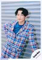 Amazon.co.jp: Snow Man 公式 生 写真（岩本照）SM02715 : おもちゃ